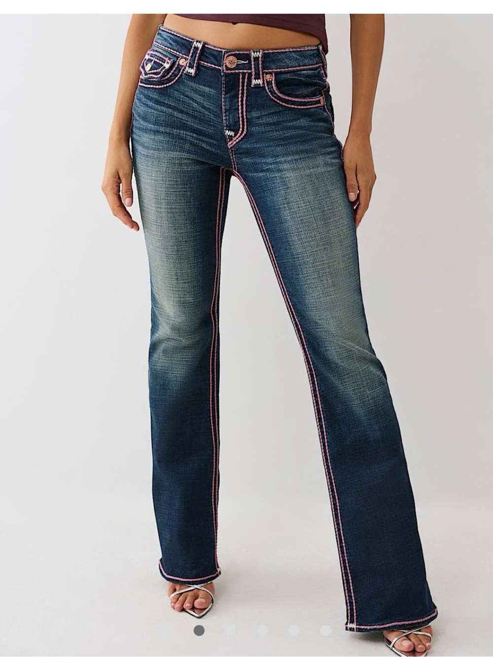 True Religion Dark Wash Women's bootcut Jeans with Pink Contrast Stitching 29s